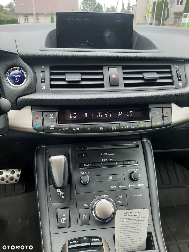 Lexus CT 200h Classic - 3