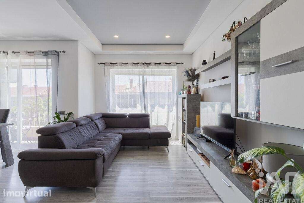 Apartamento T3 em Setúbal - Grande imagem: 2/26