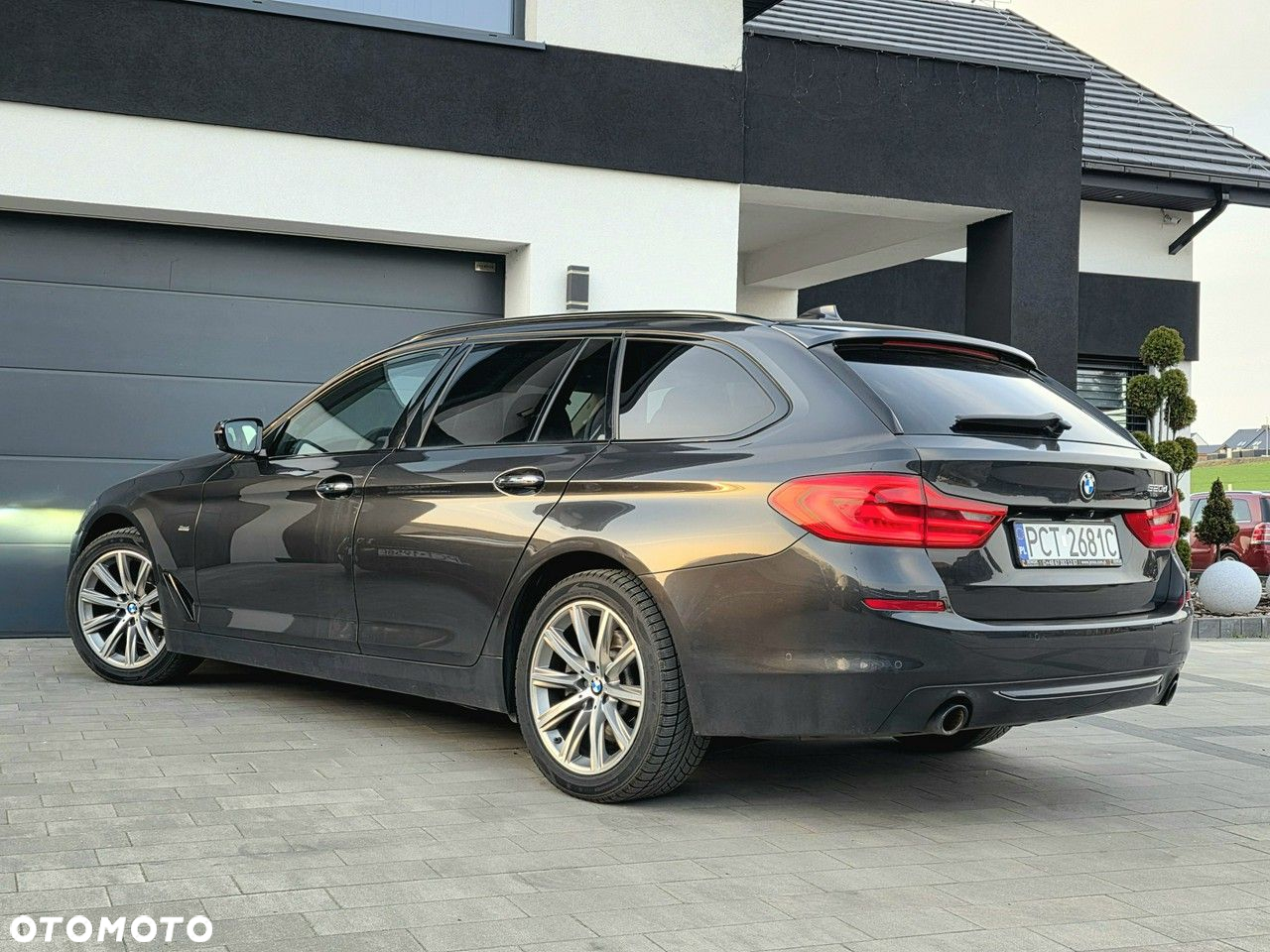 BMW Seria 5 - 29