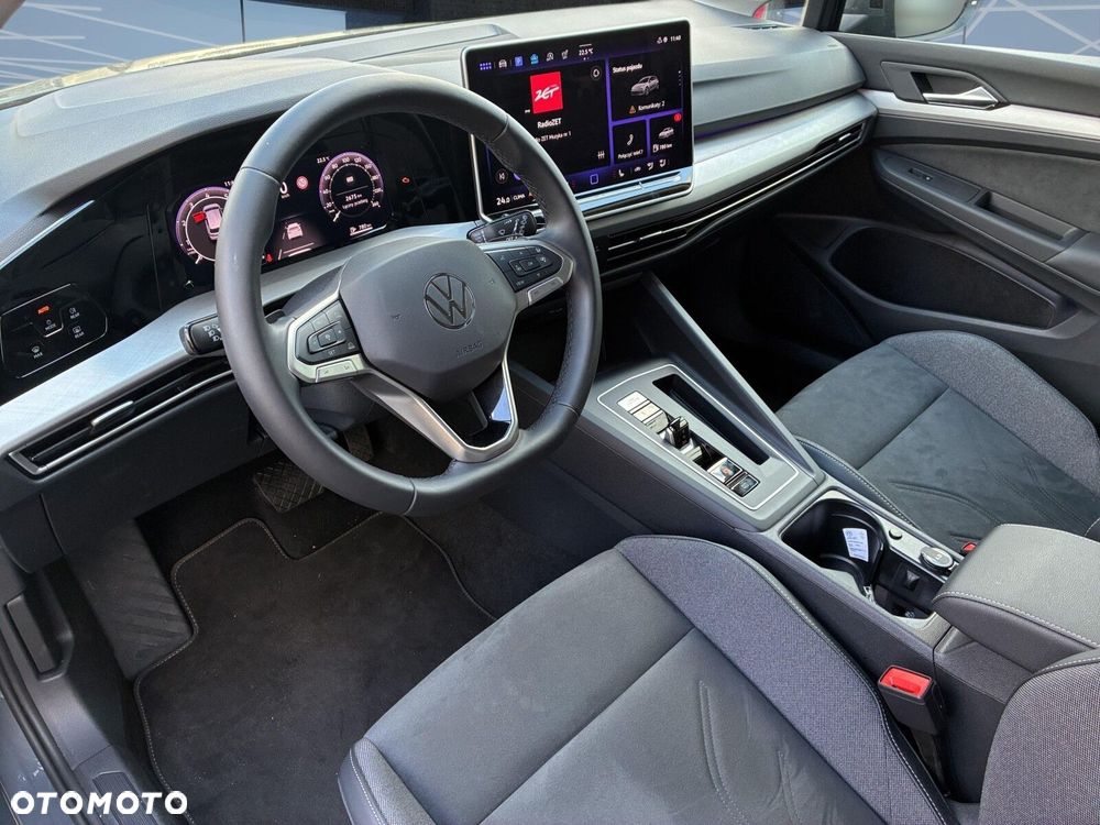 Volkswagen Golf - 5