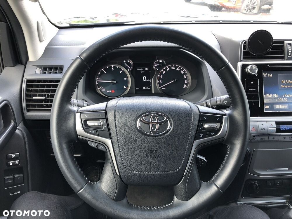 Toyota Land Cruiser LC 2.8 D-4D Prado - 13