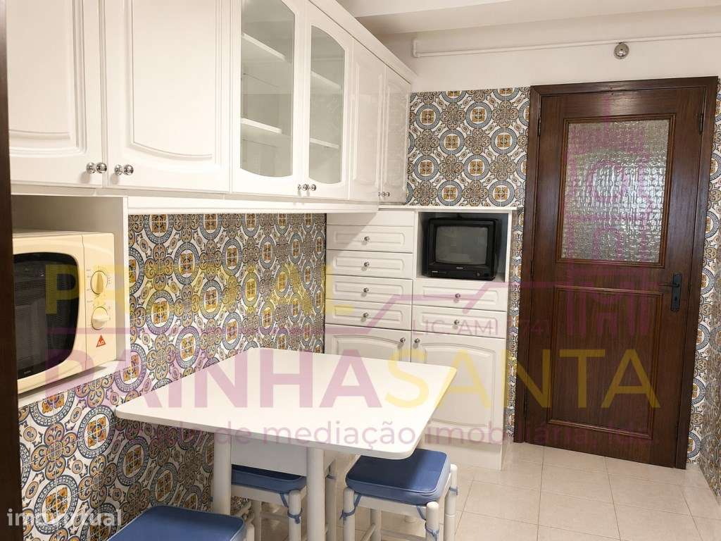 Apartamento T3 Espaçoso com Garagem em São Martinho do Bispo - Coimbra - Grande imagem: 3/20