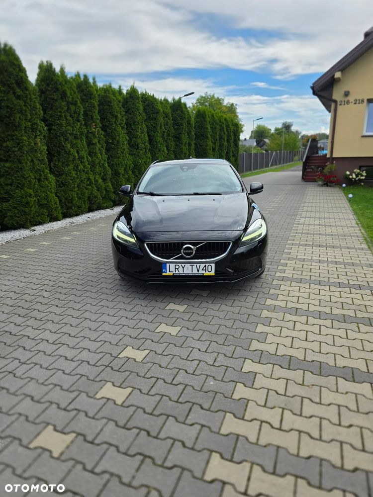 Volvo V40 D3 Momentum - 2