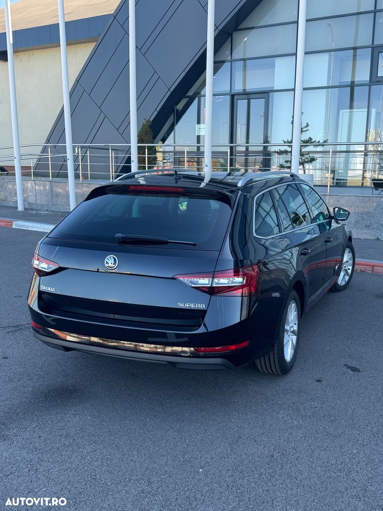 Skoda Superb 2.0 TDI DSG Premium Edition - 4