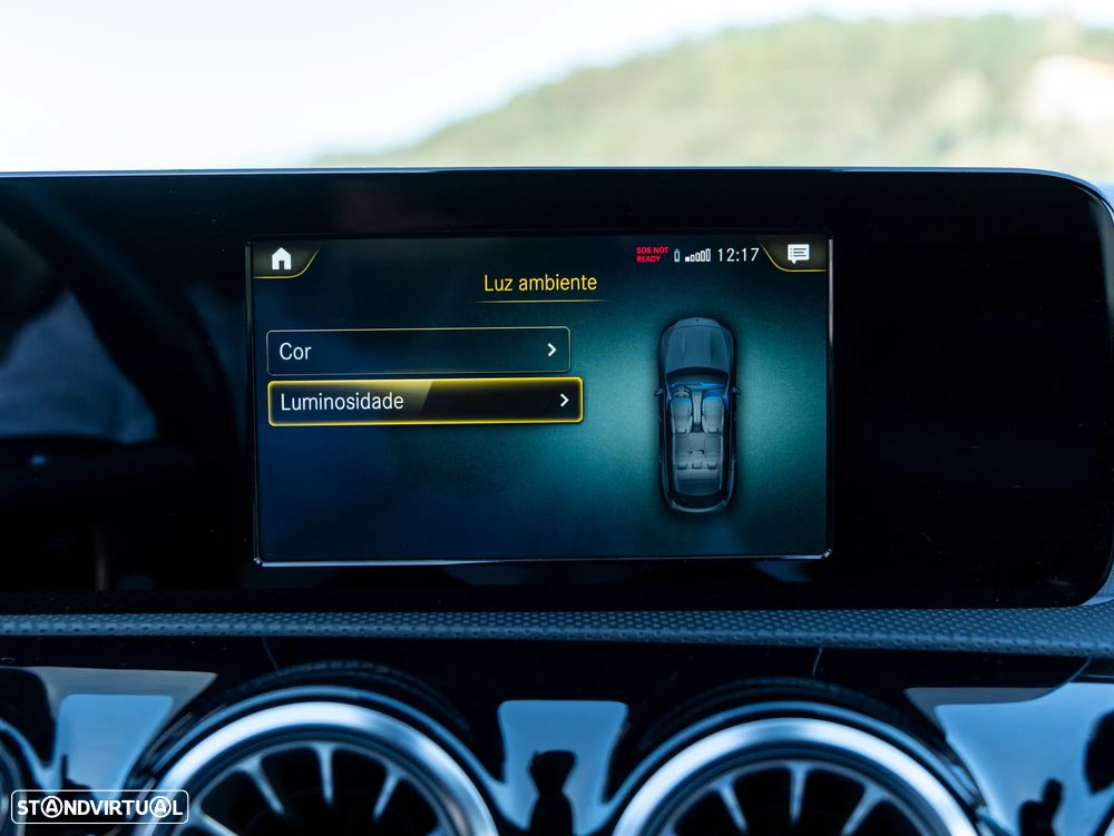 Mercedes-Benz CLA 250 - 37