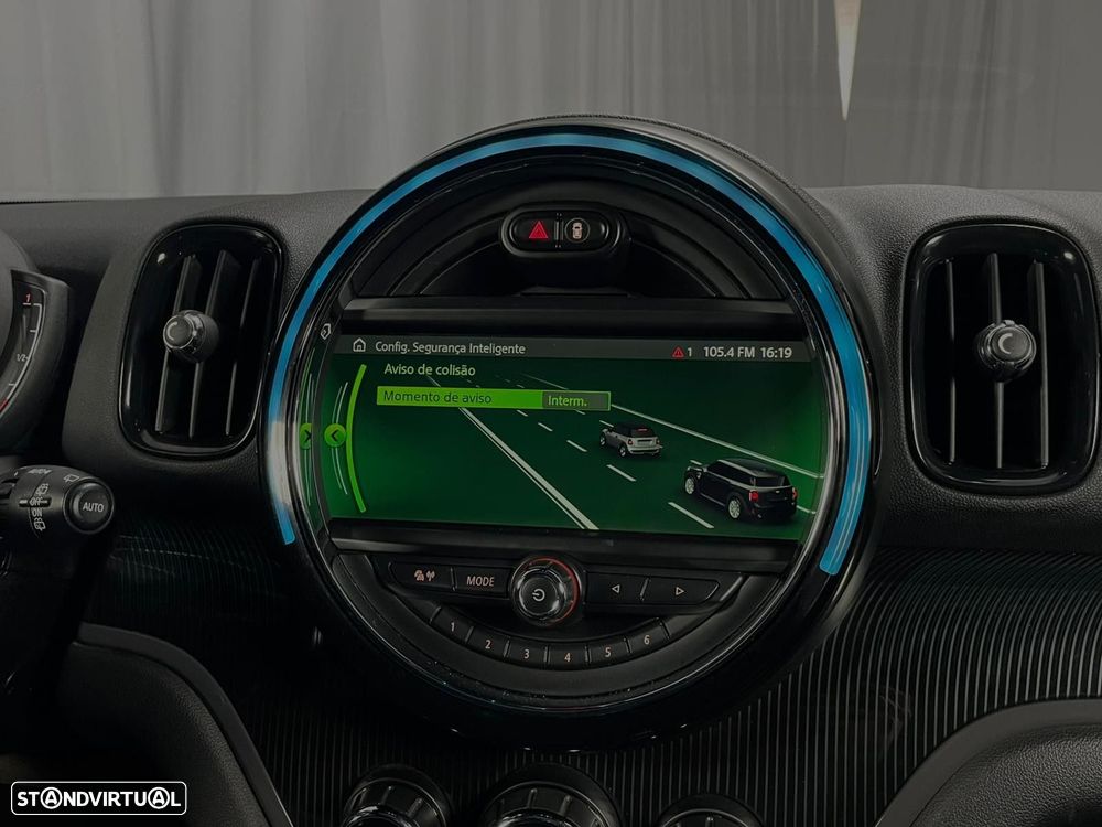 MINI Countryman Cooper SE ALL4 Auto - 23