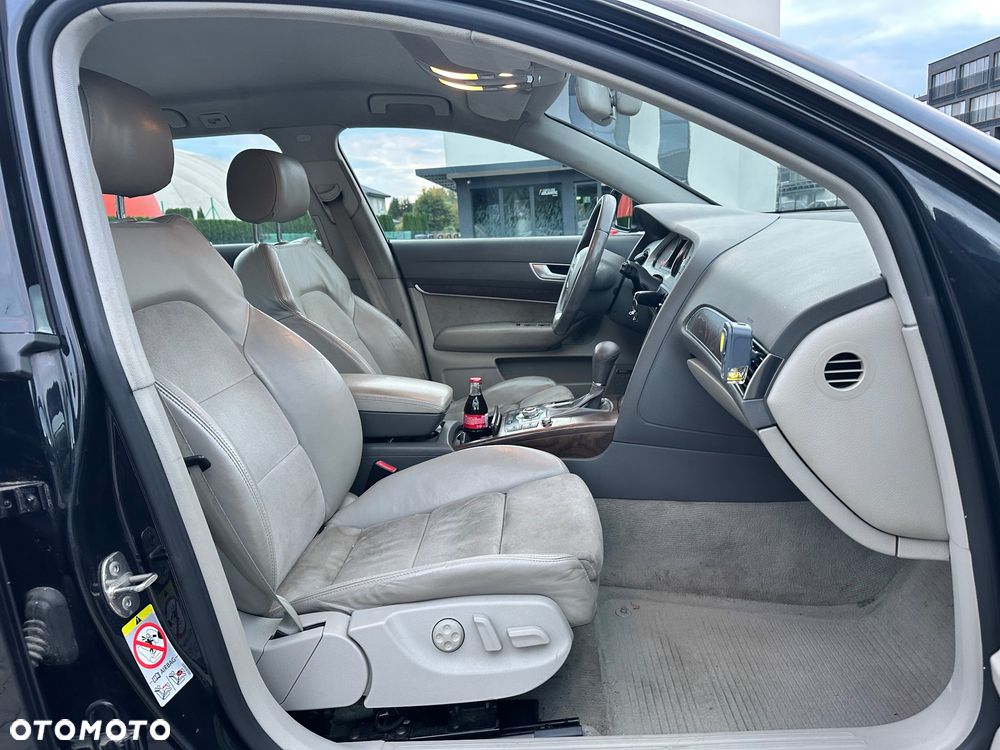 Audi A6 Avant - 16