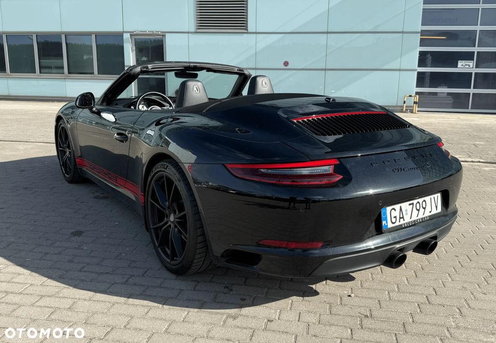 Porsche 911 Carrera S PDK - 9