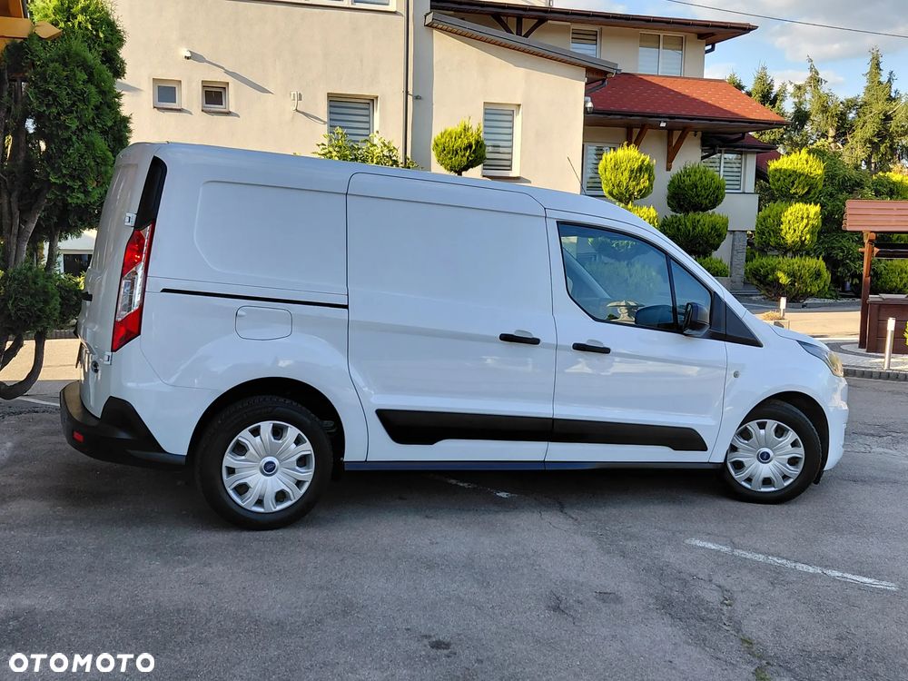 Ford Transit Connect - 17