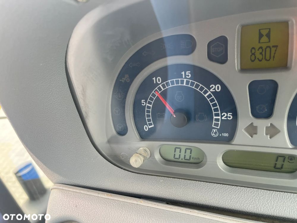 New Holland T-6080 Plus - 13