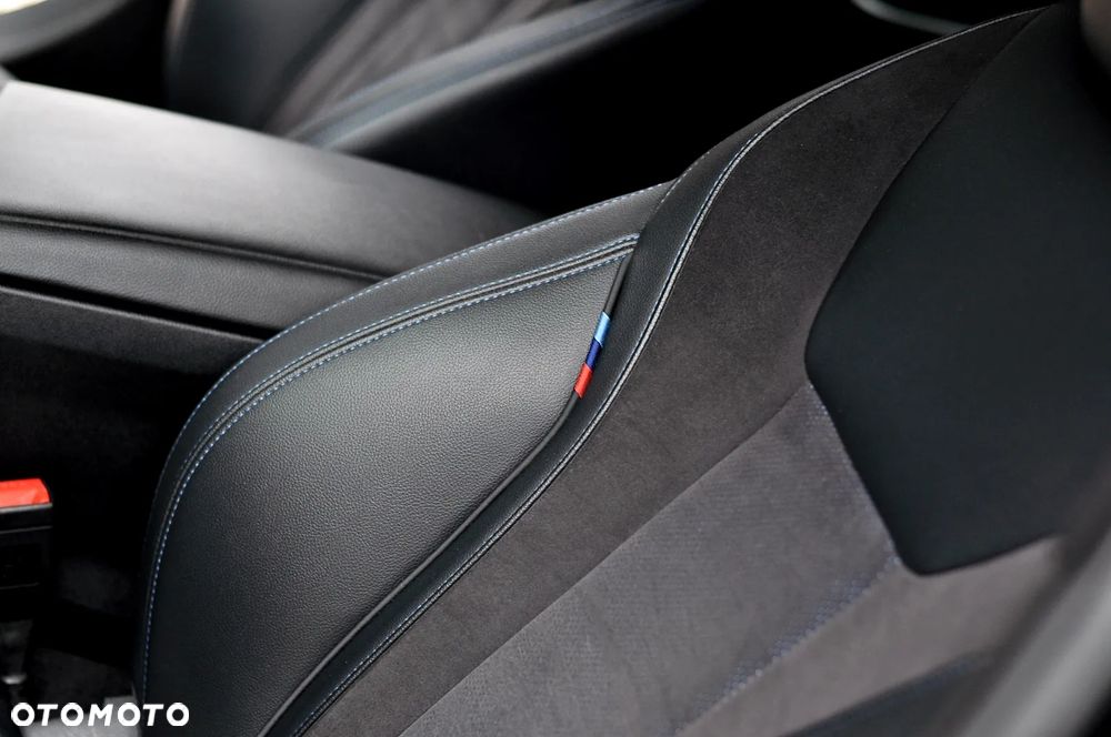 BMW Seria 3 318d M Sport Shadow - 18