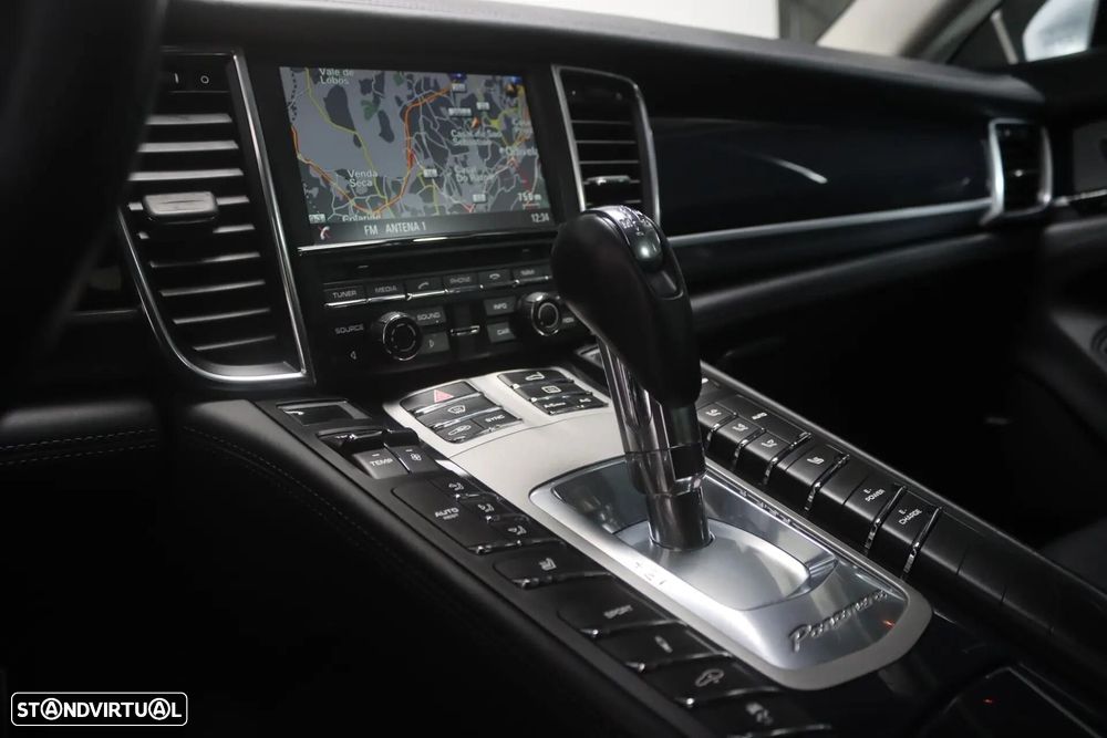 Porsche Panamera S Hybrid - 27