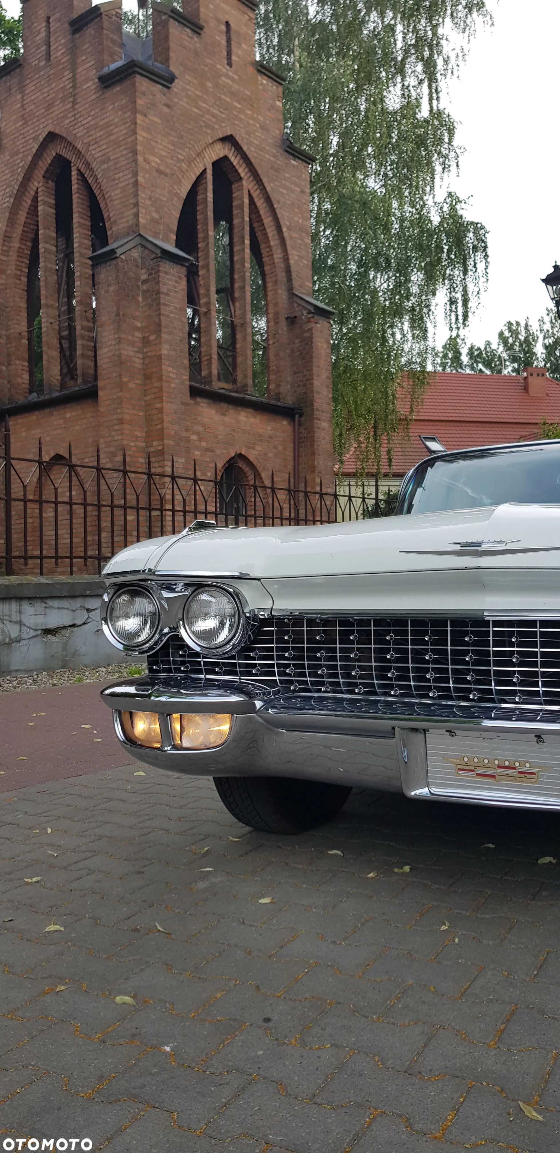 Cadillac Deville - 15