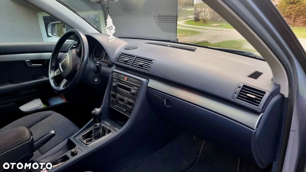 Audi A4 Limousine 2.0 T FSI - 12