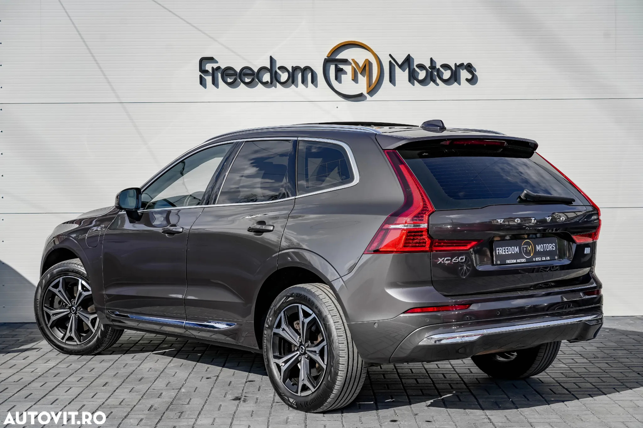 Volvo XC 60 T6 AWD Recharge Geartronic Inscription Expression - 5