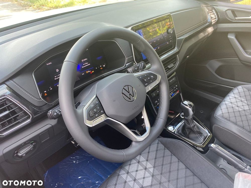 Volkswagen T-Cross 1.0 TSI R-Line Plus DSG - 12