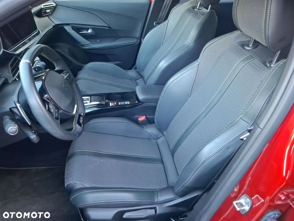 Peugeot 2008 1.2 PureTech GT S&S EAT8 - 10
