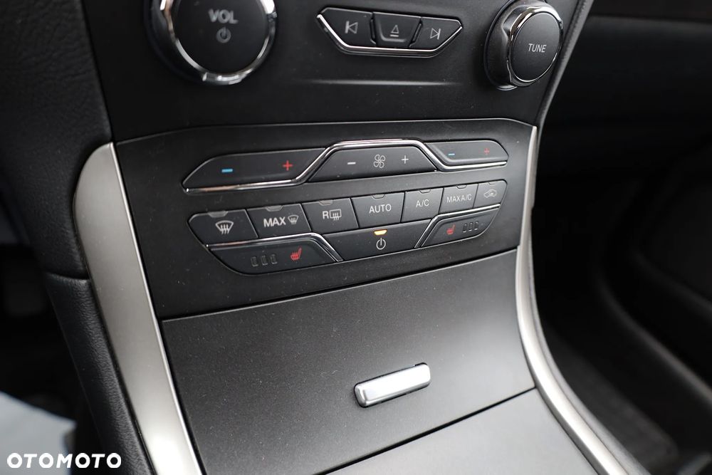 Ford Galaxy 2.5 Hybrid Trend CVT - 33