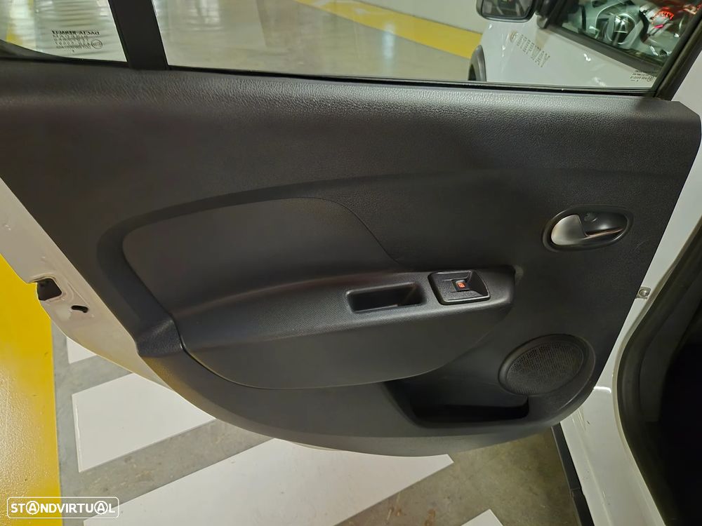 Dacia Sandero 0.9 TCe Stepway Bi-Fuel - 36