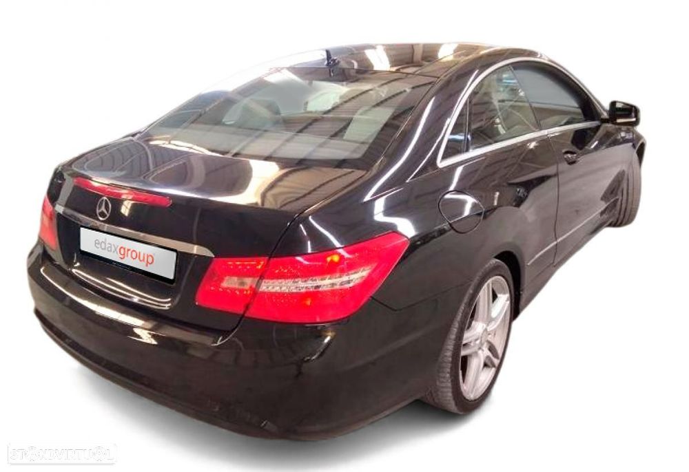 Mercedes-Benz E 220 - 2