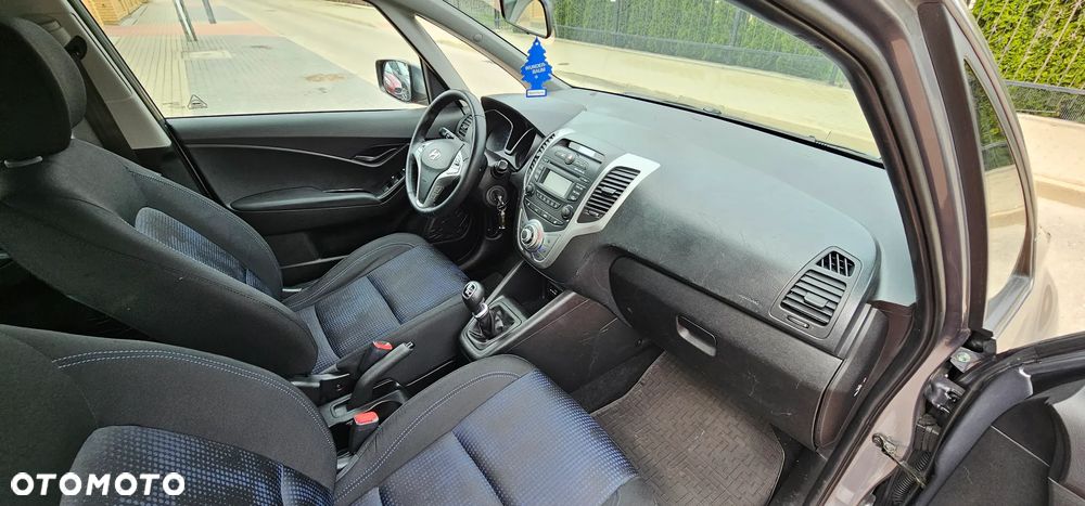 Hyundai ix20 1.4 blue Comfort - 19