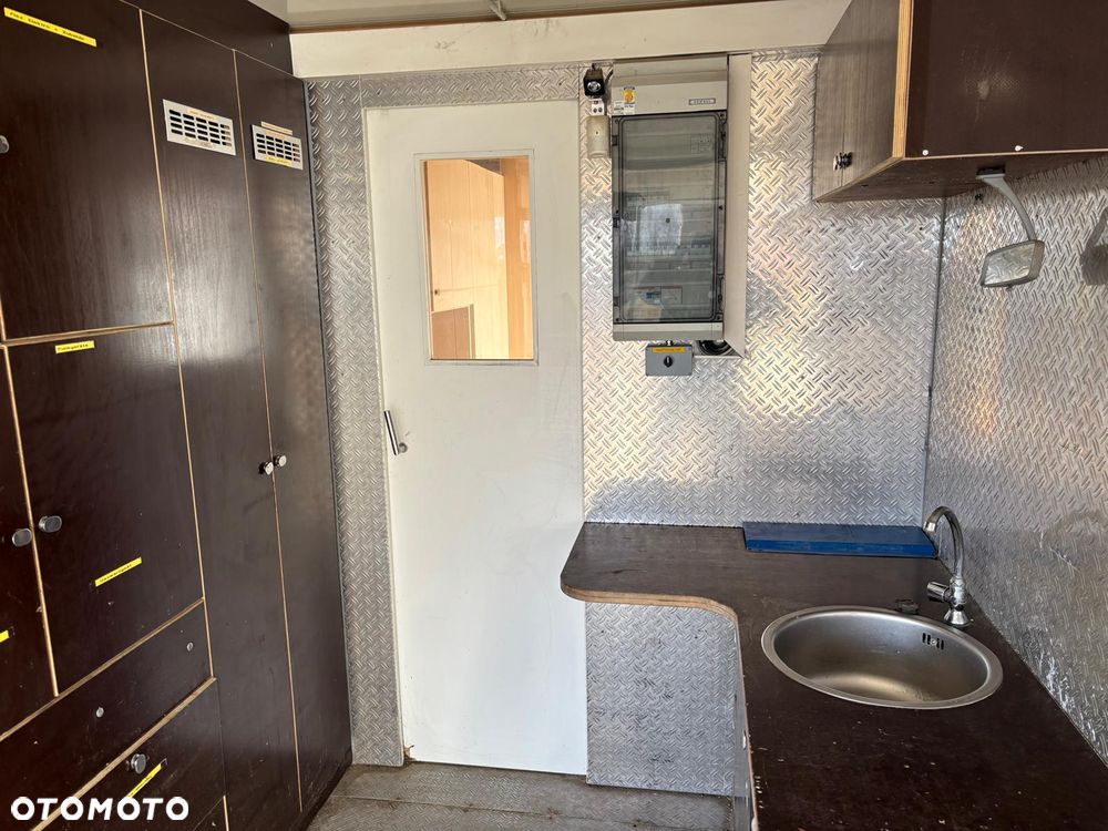 FUSO Canter 9C18 - 20