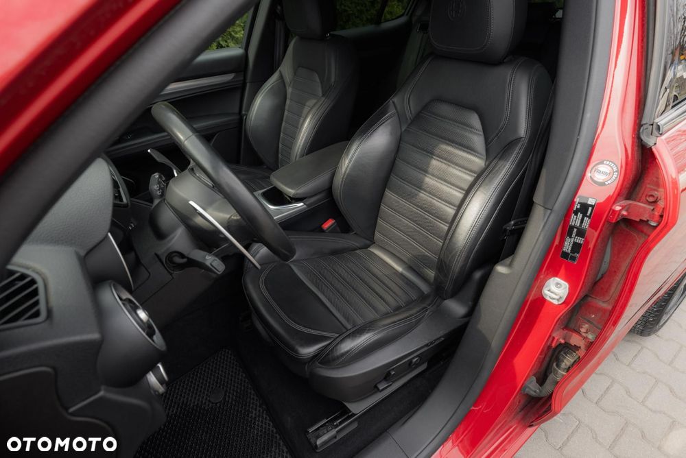 Alfa Romeo Stelvio 2.0 Turbo Veloce Q4 - 13