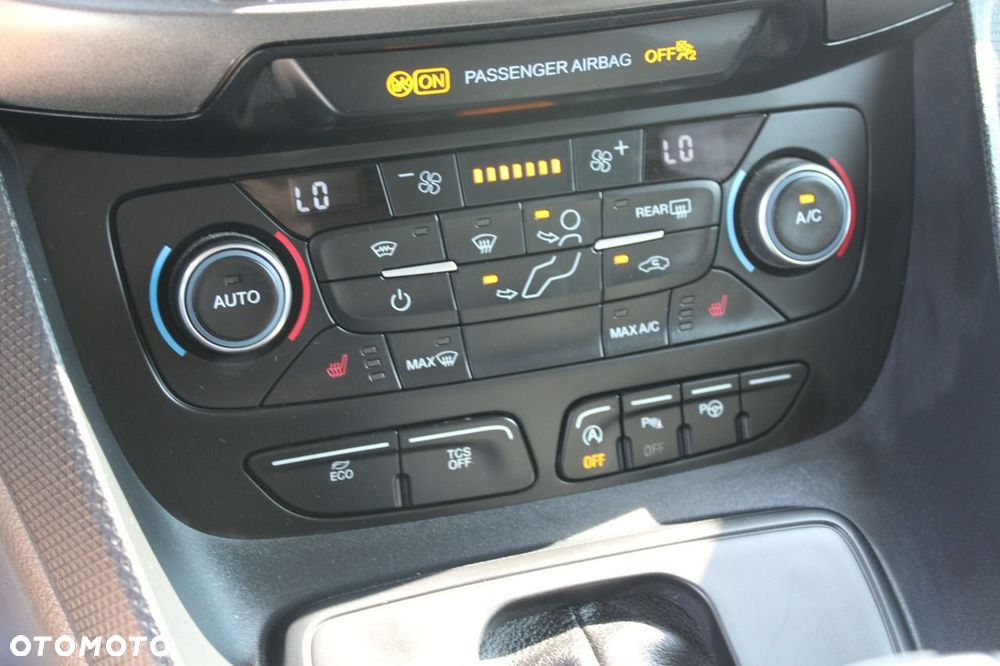 Ford Transit Connect - 29
