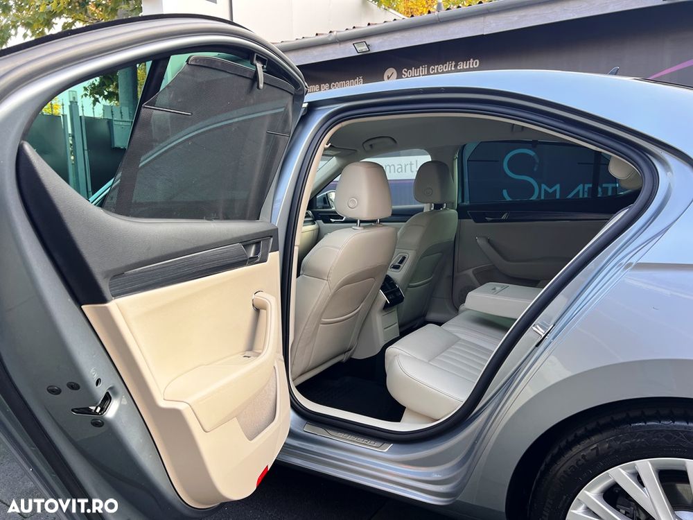Skoda Superb 2.0 TSI 4X4 DSG Sportline - 25