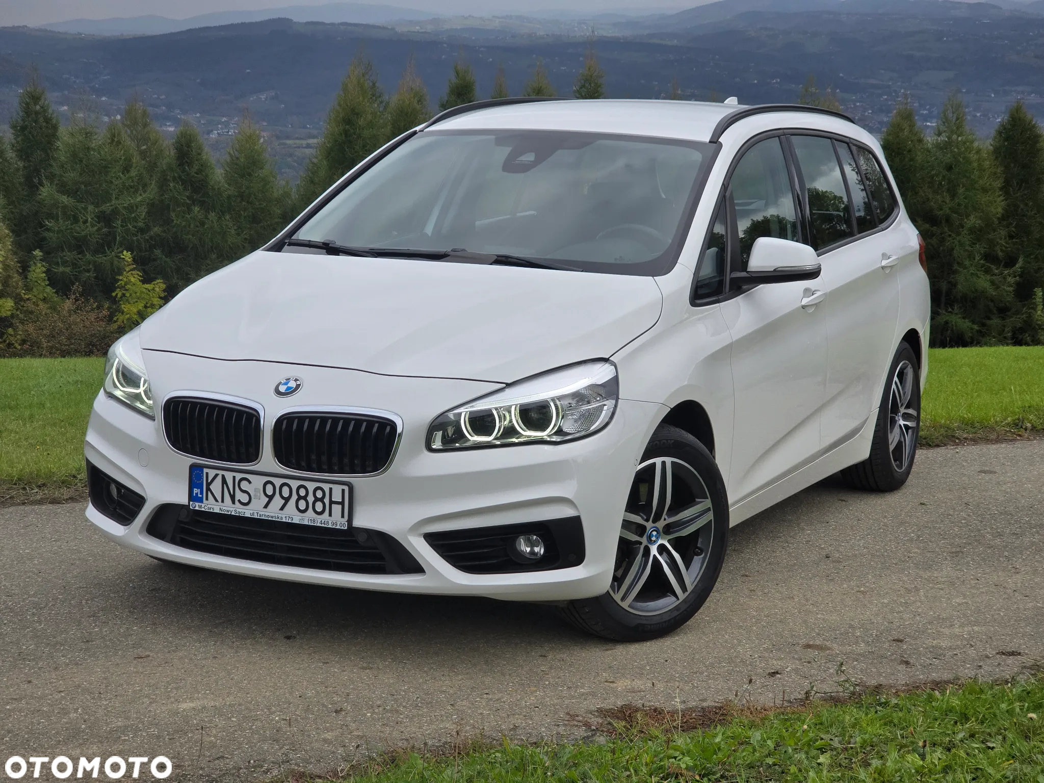 BMW Seria 2 218d - 6