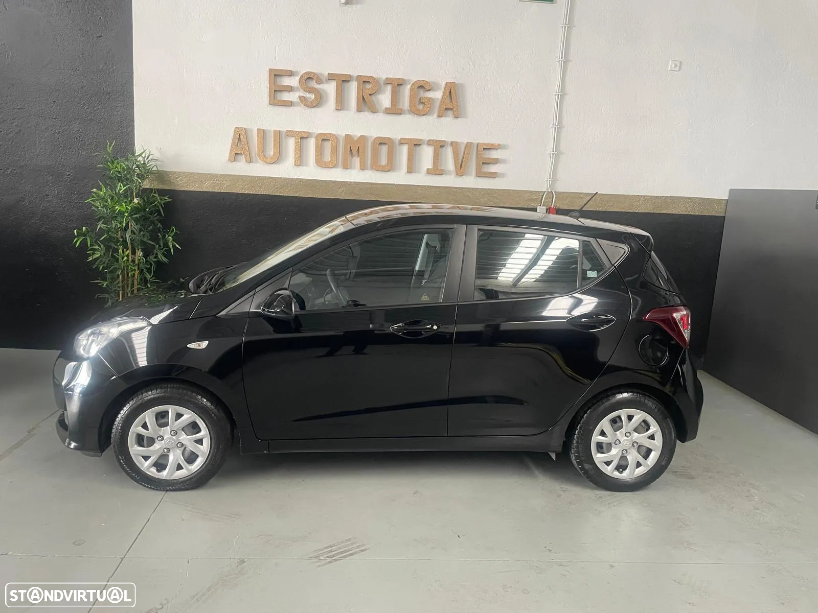 Hyundai i10 1.0 Urban - 6
