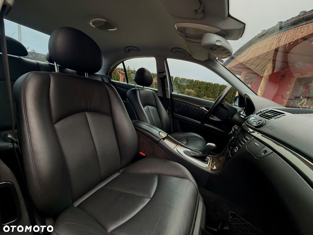 Mercedes-Benz Klasa E 320 Avantgarde - 19