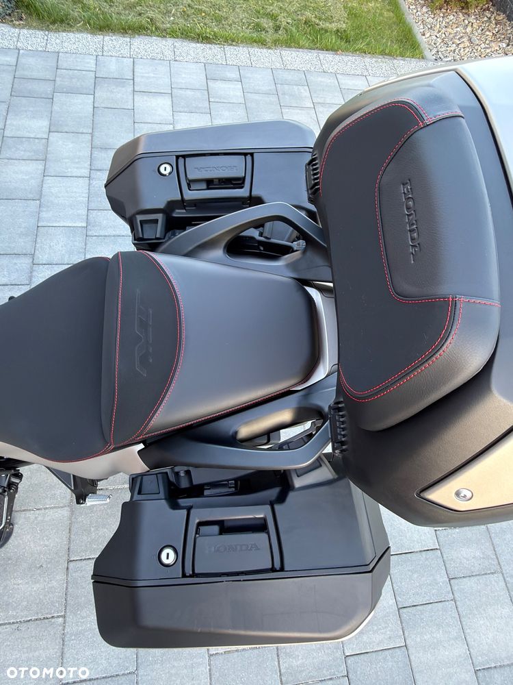 Honda NT - 6