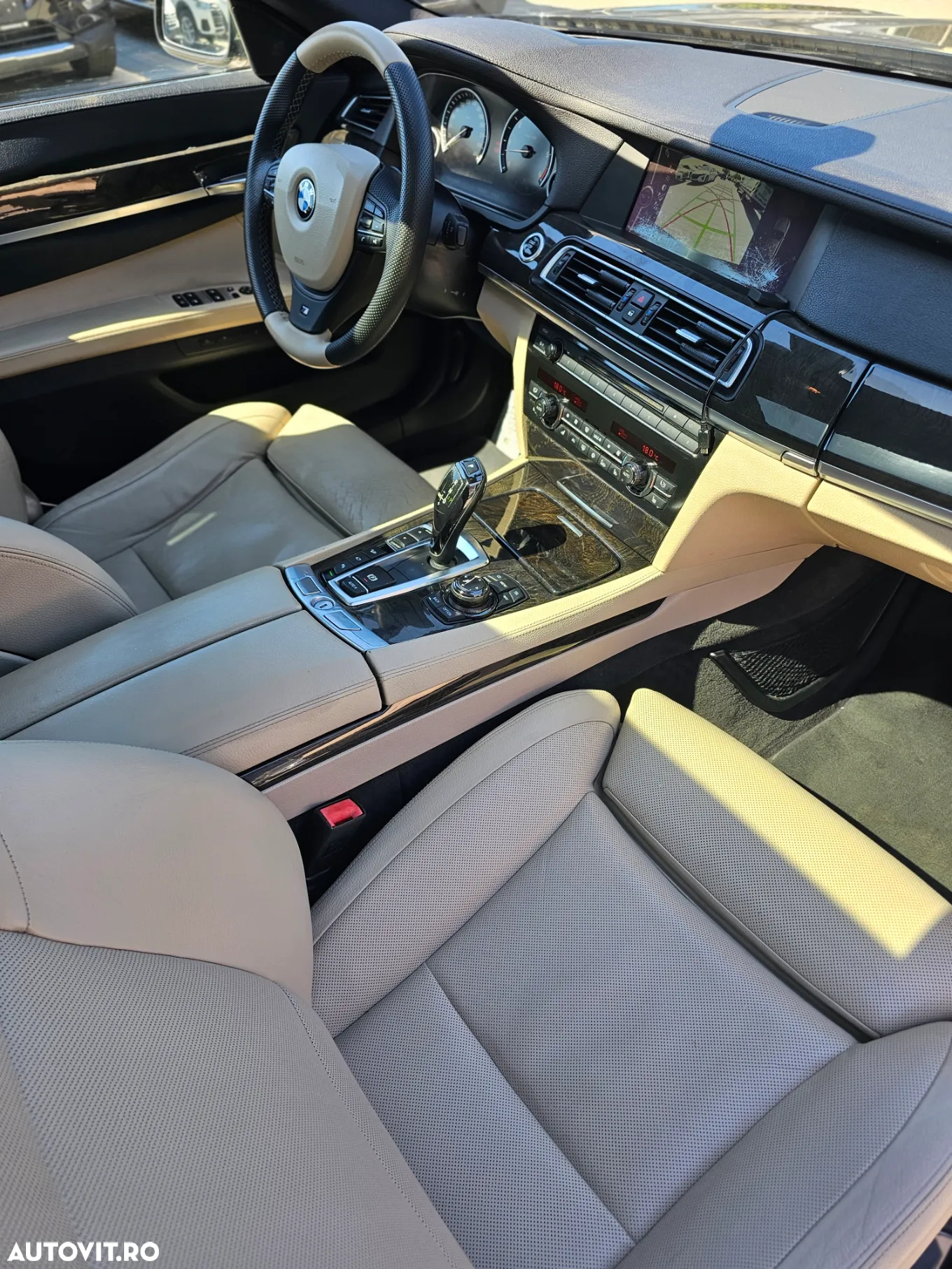 BMW Seria 7 740d xDrive - 16