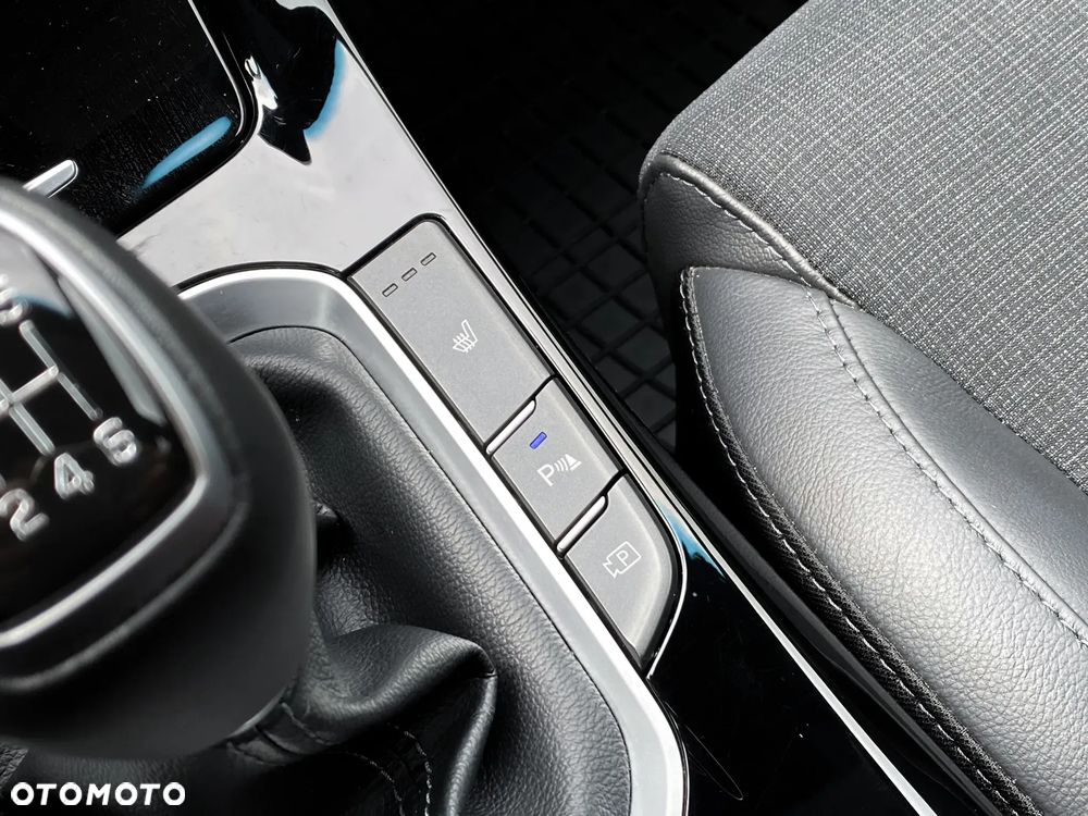 Hyundai i30 1.5 T-GDI 48V Smart - 14
