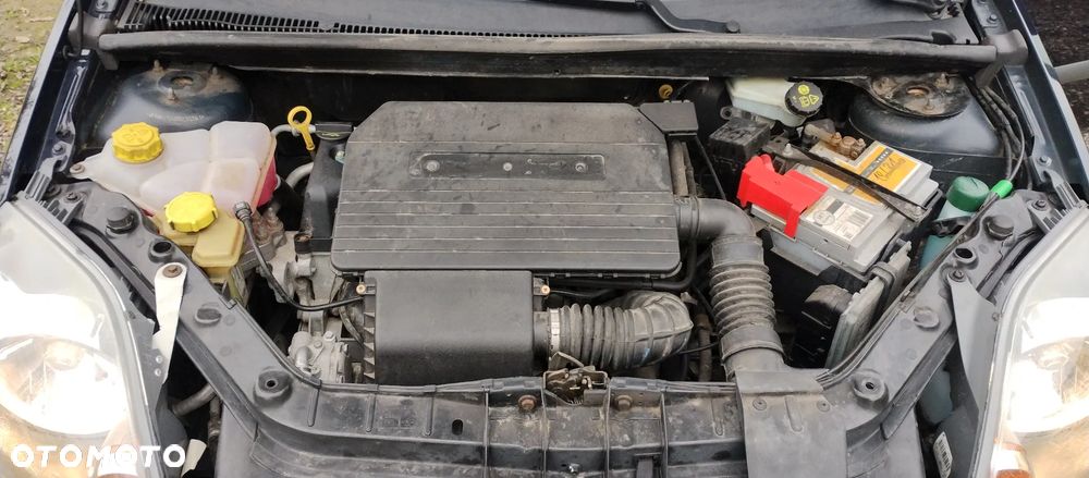 Ford Fiesta - 6