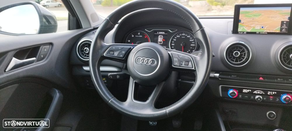 Audi A3 Sportback 1.6 TDI S-line - 12