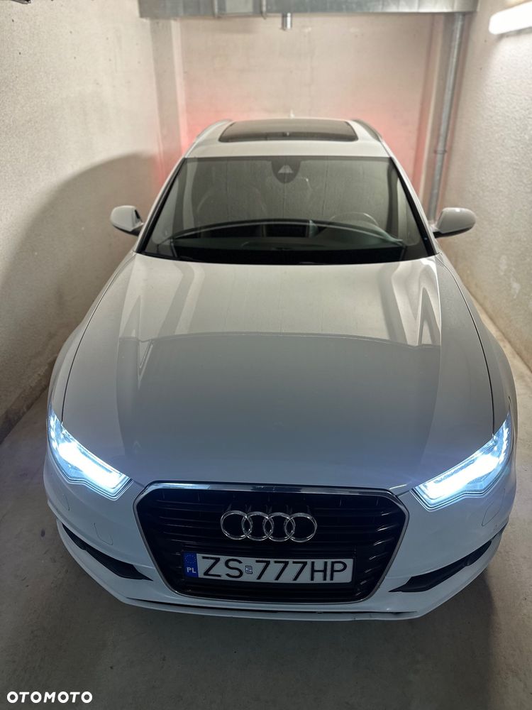 Audi A6 Avant 2.0 TDI Ultra DPF S tronic - 37