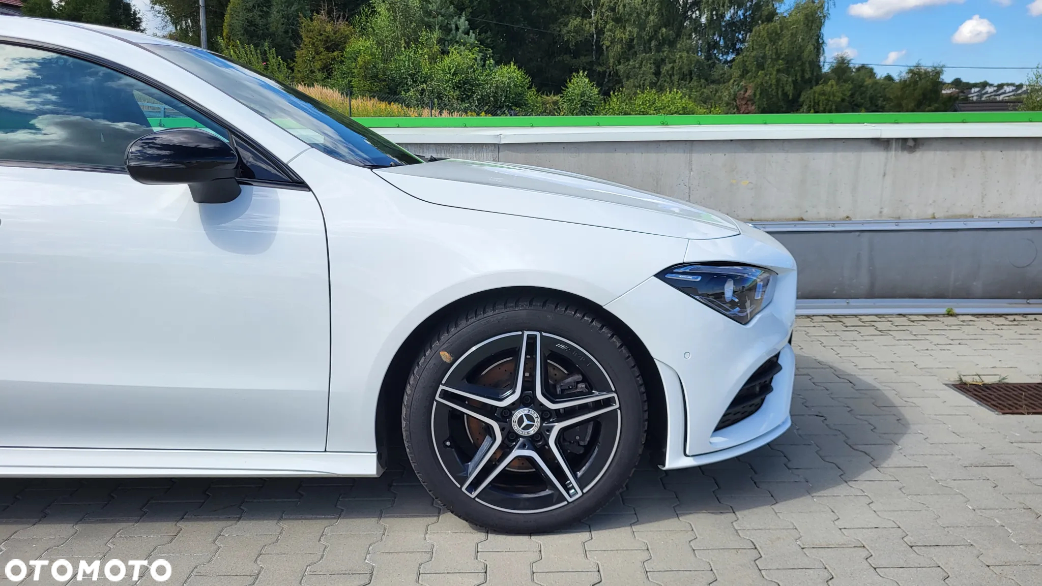 Mercedes-Benz CLA 200 AMG Line - 13