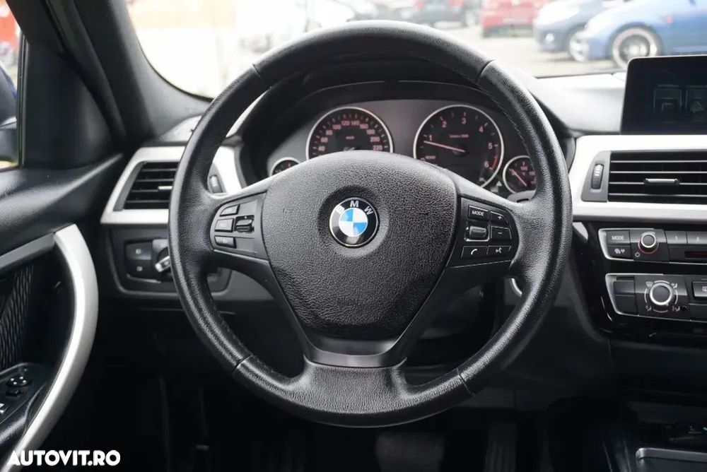 BMW Seria 3 - 17