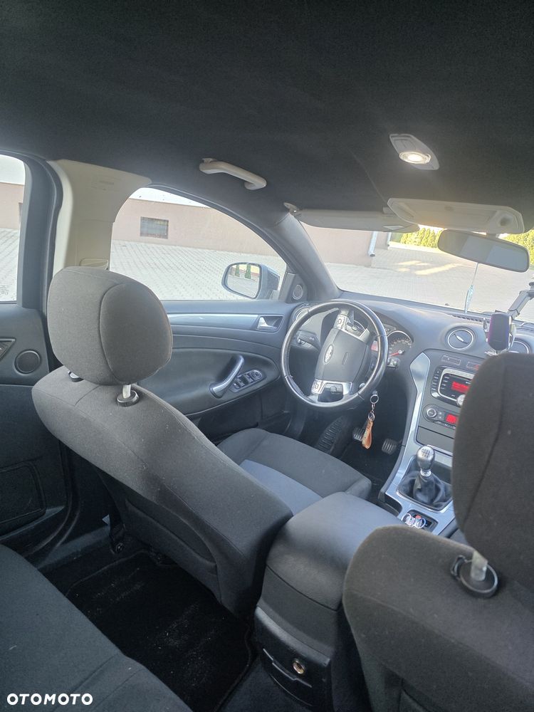 Ford Mondeo - 6