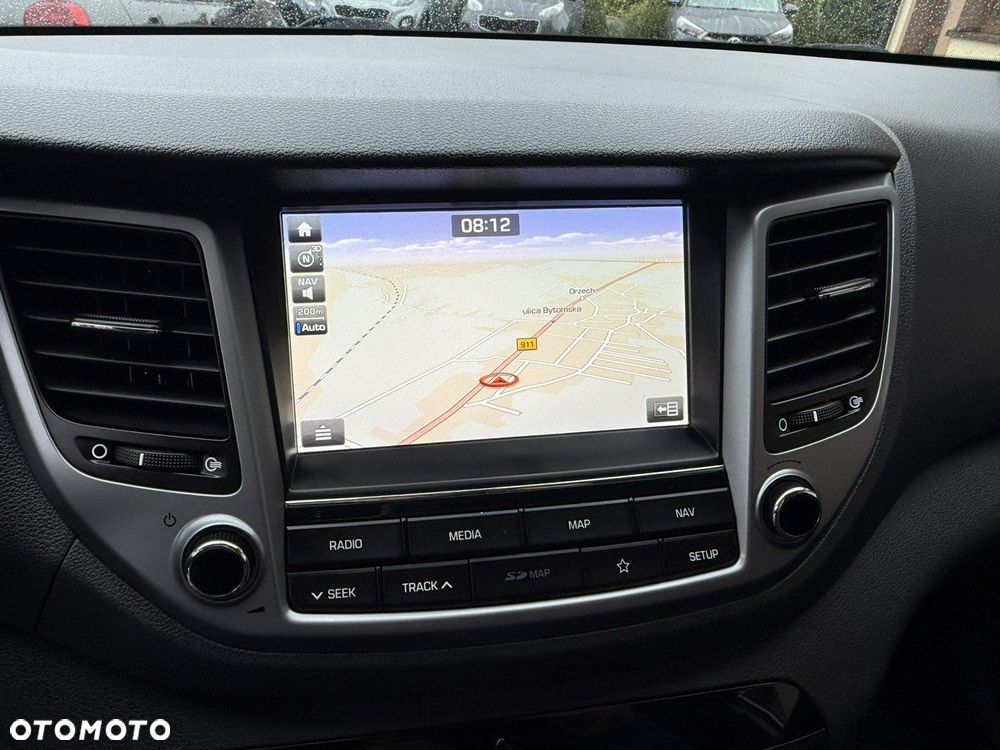 Hyundai Tucson 1.6 GDI BlueDrive Style 2WD - 18