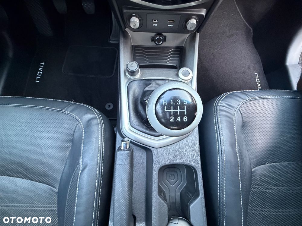 SsangYong/KGM Tivoli e-XDi 160 2WD Crystal - 19