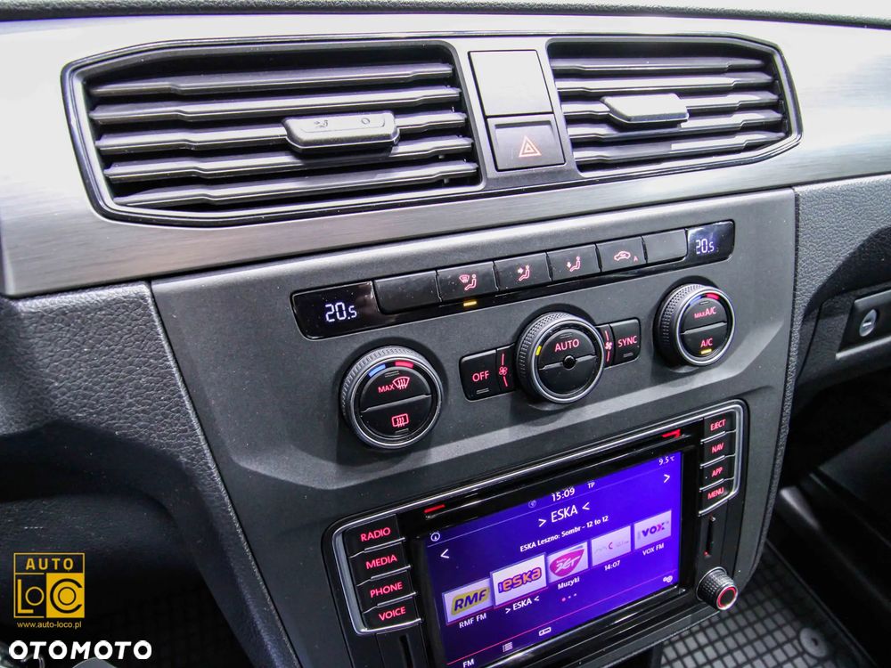 Volkswagen Caddy 2.0 TDI Trendline DSG - 23