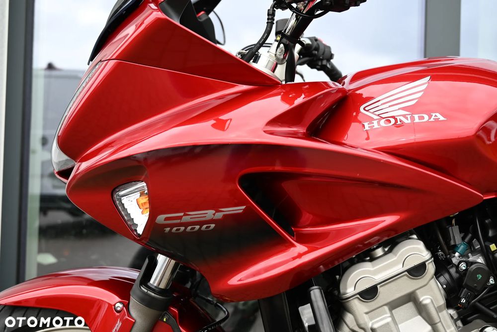Honda CBF - 36