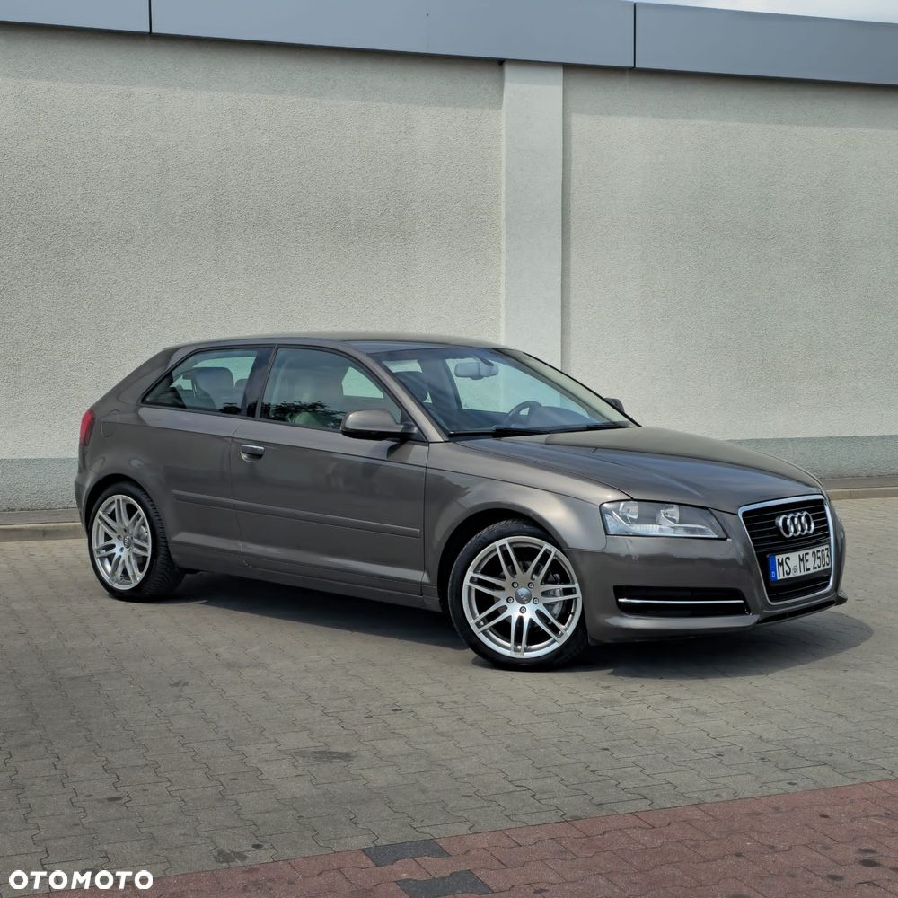 Audi A3 3-drzwiowe 1.6 TDI S line Sportpaket - 8