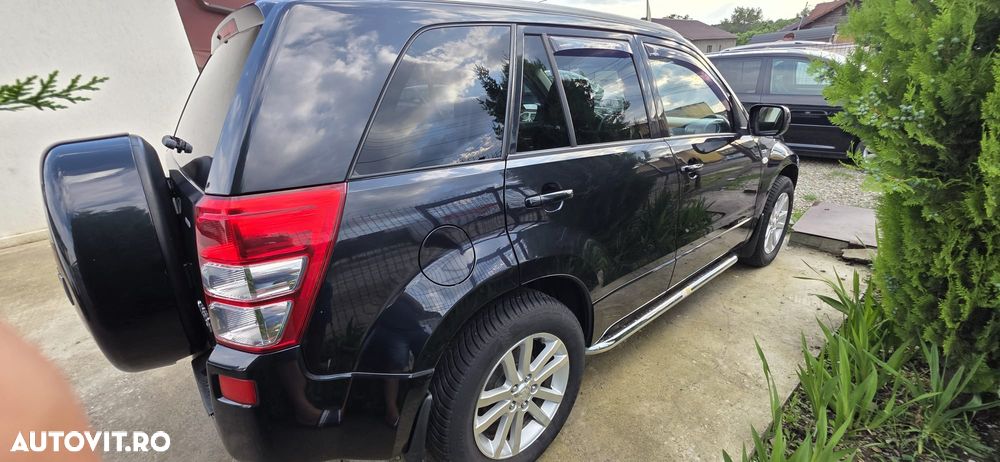 Suzuki Grand Vitara 1.9 DDiS Comfort DPF Limited - 26