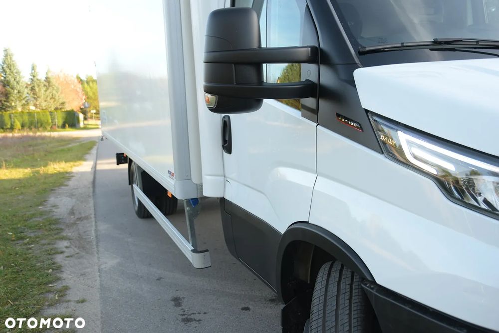 Iveco 72C18  3,0 180KM  Zanotti Z380  230 V 6,1m 12 palet dł -20+20 ładowność 3460kg - 8