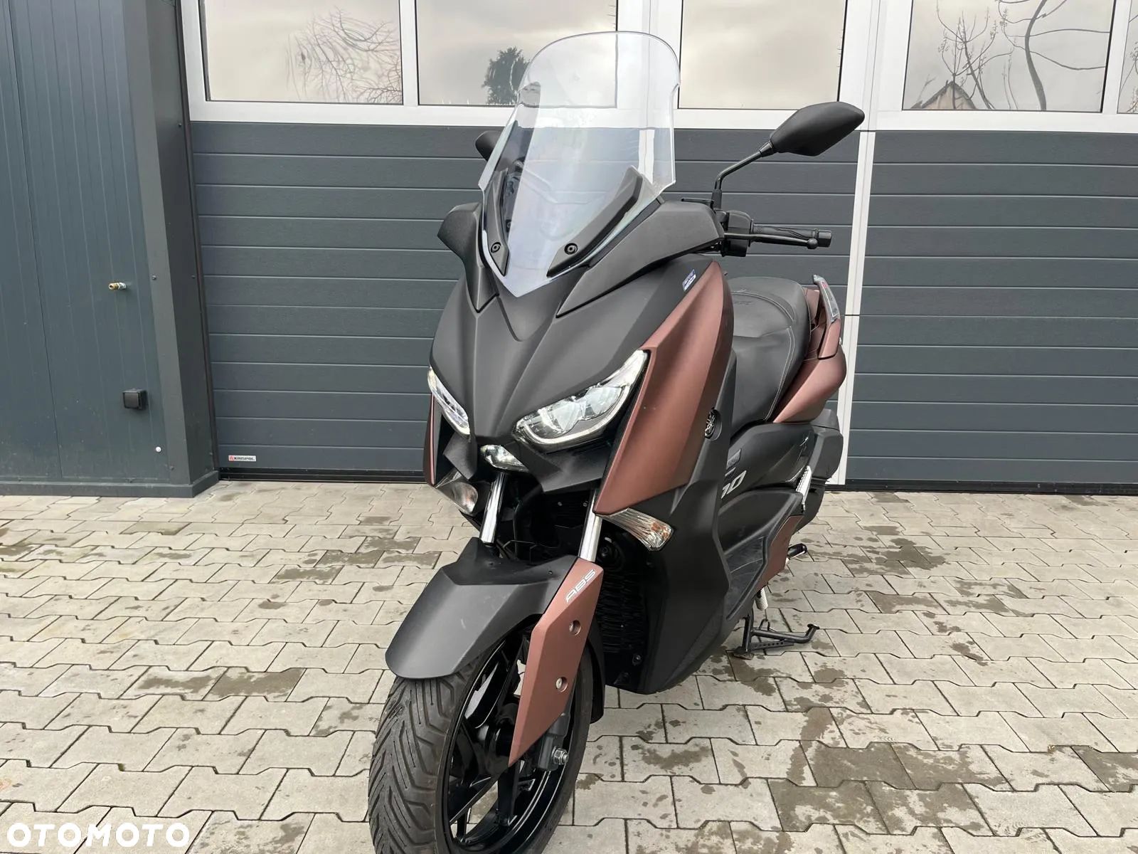 Yamaha X-max - 1
