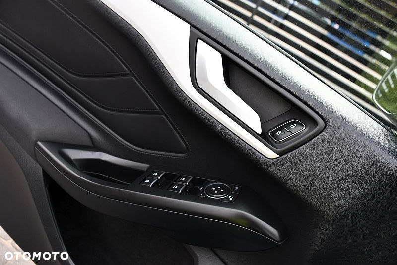 Ford Focus 1.5 EcoBlue Start-Stopp-System ACTIVE STYLE - 34
